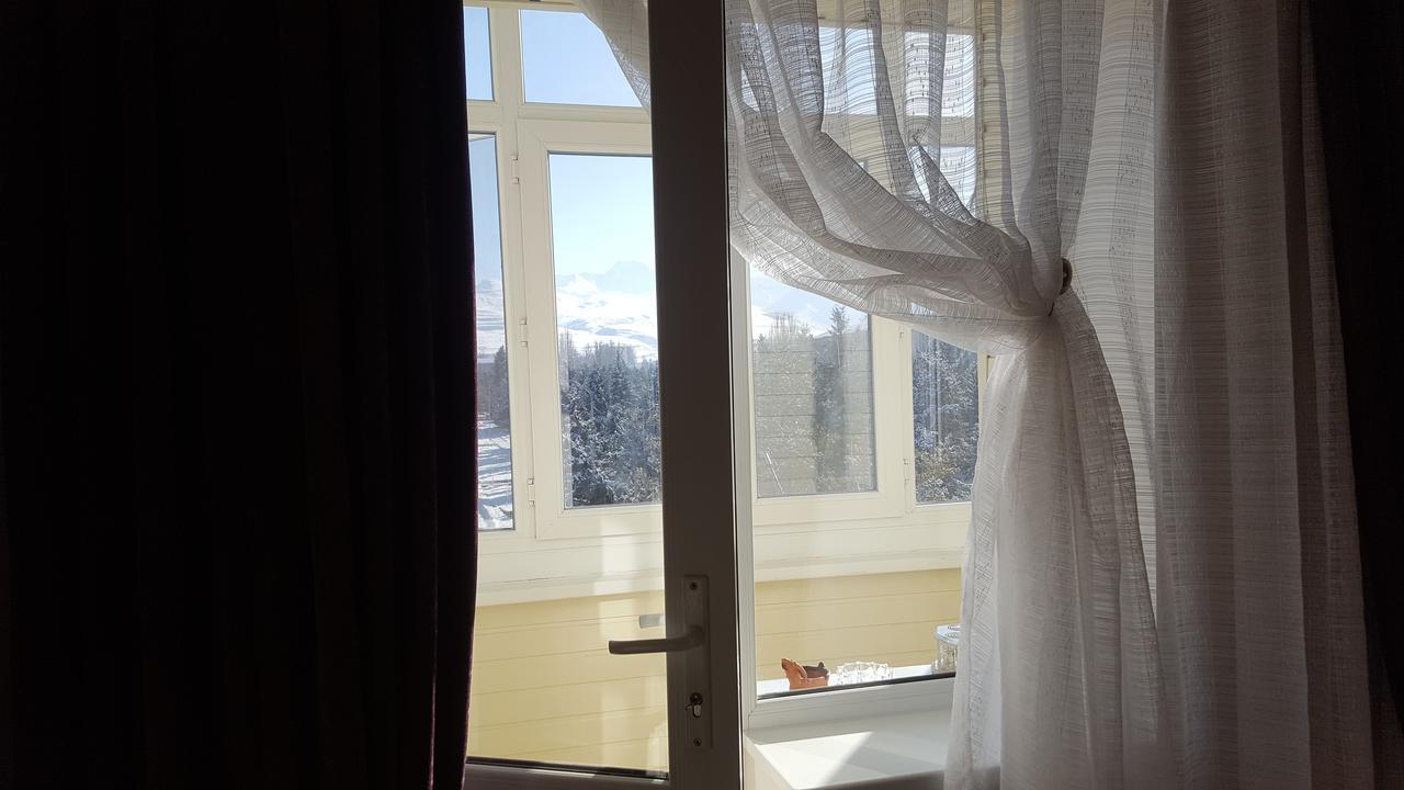 Apartment In The Karakol Heart Bagian luar foto